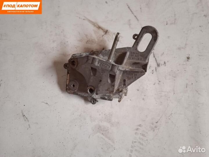 Кронштейн двигателя передний правый Ford Fusion