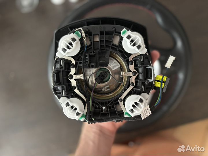 Руль BMW f30 с подогревом