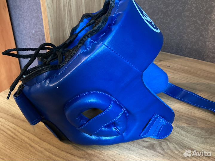 Шлем для единоборств