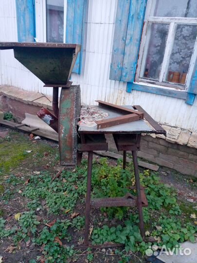 Крупорушка зернодробилка