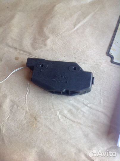 Эл привод замка дверей