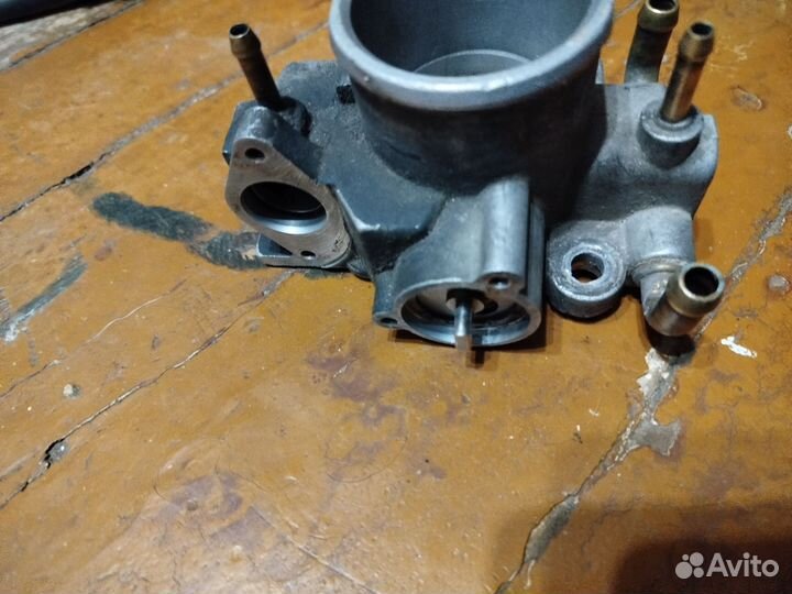 Дросельная заслонка 2112