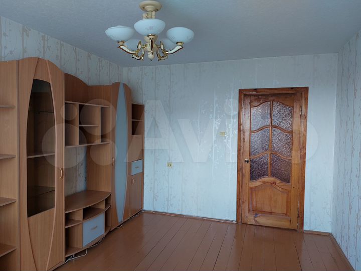 2-к. квартира, 50 м², 6/6 эт.