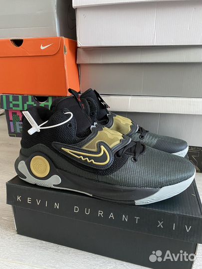 Nike KD Tray 5 X