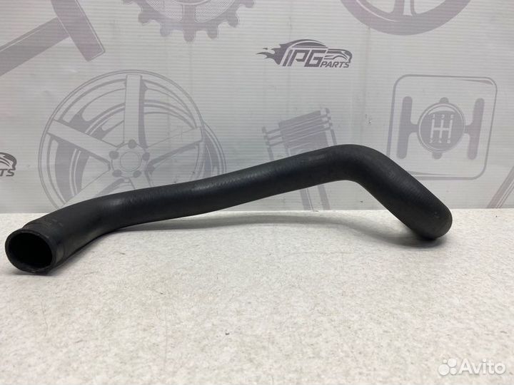 Патрубок радиатора верхний Mercedes-Benz Ml W163