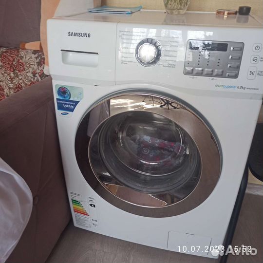 Стиральная машина на 6кг Samsung WF602W2bkwq