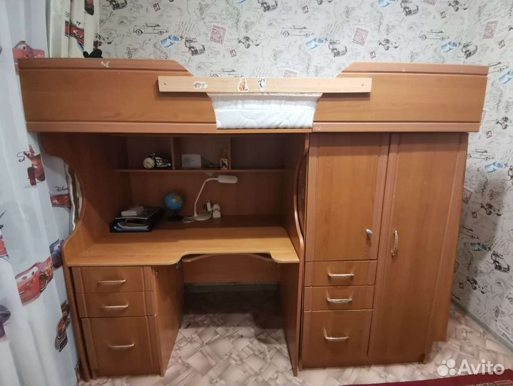 Кровать чердак