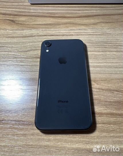 iPhone Xr, 64 ГБ