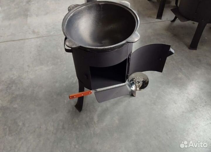 Печь с дверцей, казан 22 л