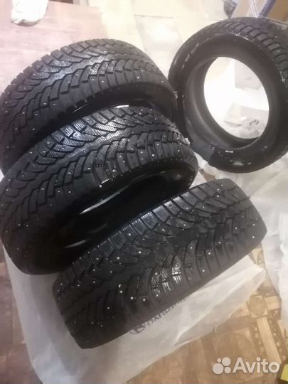 Pirelli Formula Ice 225/60 R17