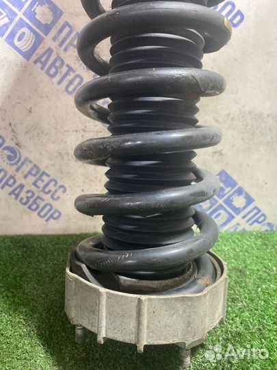 Амортизатор подвески задний левый Volkswagen