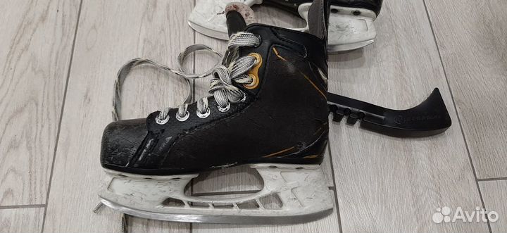 Детские хоккейные коньки Bauer Supreme 32 размер