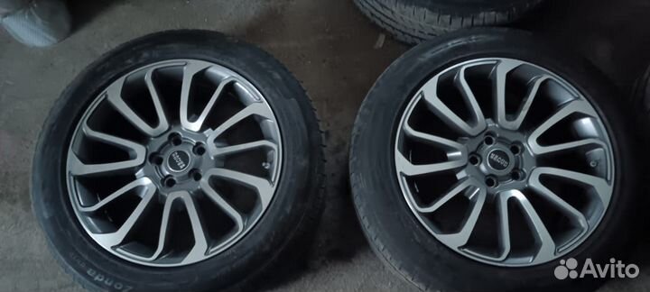 Комплект колес R20 на Range Rover. 4 шт