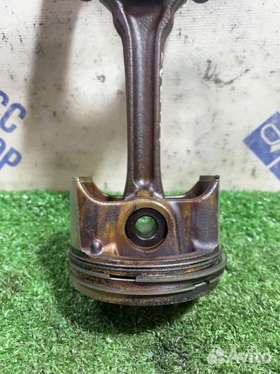 Шатун Peugeot 307 хэтчбэк 1.4 KFU 2004