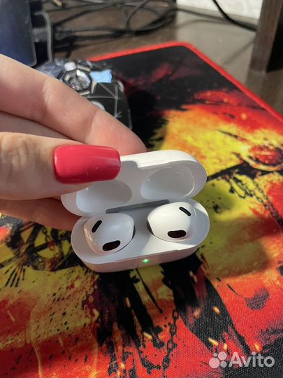 Беспроводные наушники apple airpods 3