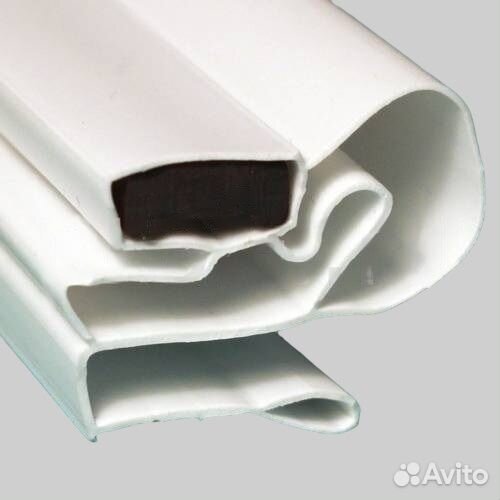 Уплотнитель на бытовой холодильник