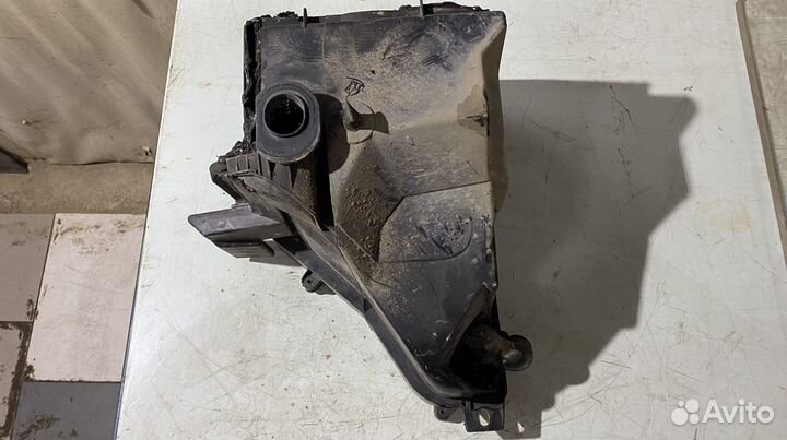 Корпус салонного фильтра Mercedes W140