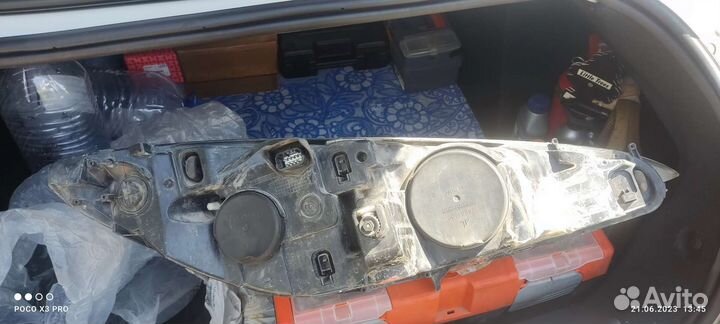 Фара левая Peugeot 408