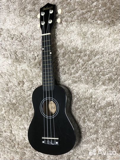 Укулеле belucci