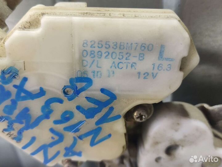 Замок двери задний левый Nissan Almera N16