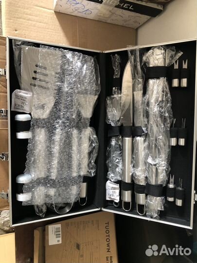 Набор для гриля и барбекю в кейсе