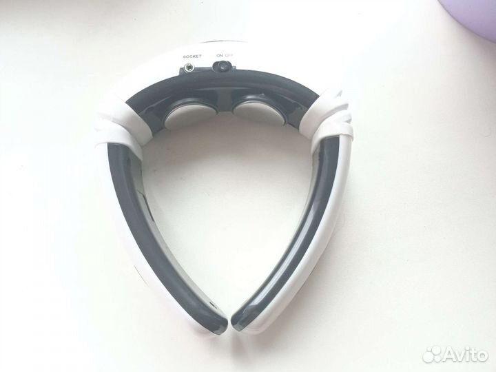 Шейный массажер