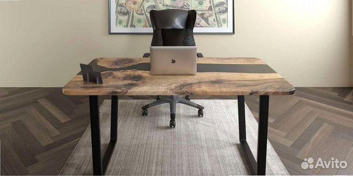 Компьютерный стол