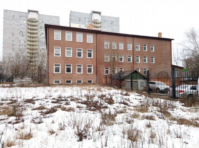 Здание, Офис, Производсво 1800 м²