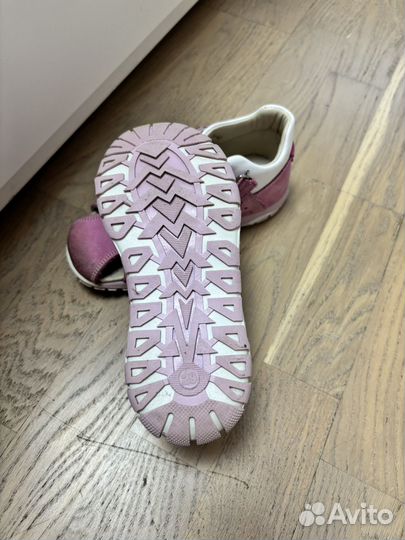 Сандалии для девочки 29 размер minimen
