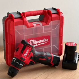 Бесщеточный шуруповерт Milwaukee 24v