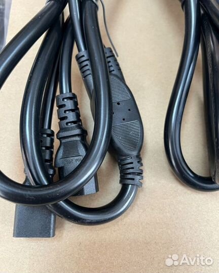 Двойной провод питания С13 2.53