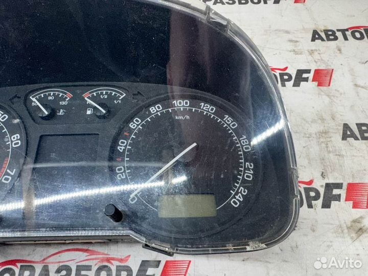 Панель приборов Skoda Octavia