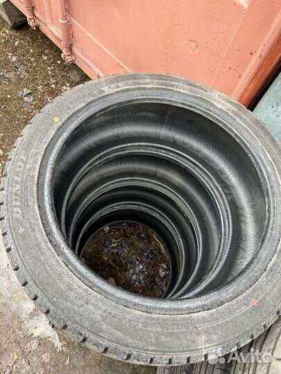 Dunlop Winter Maxx WM02 235/45 R18 94T