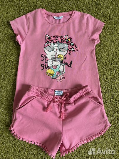 Вещи пакетом на девочку 122 128 Mayoral