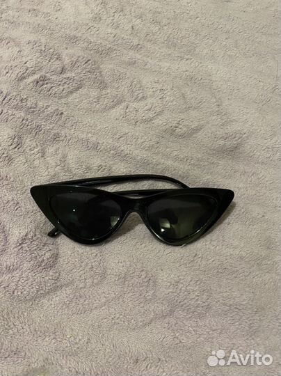 Солнечные очки женские