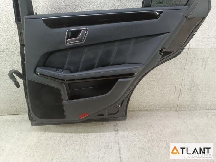 Дверь задний правый mercedes-benz E-class