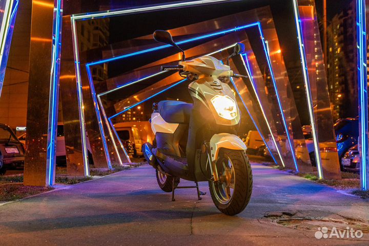 Скутер SYM orbit 50 RED