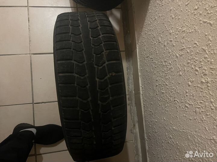 Pirelli Winter Ice Control 16.00/60 R16 и 16.00/60 R16