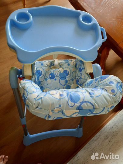 Детское кресло-столик для кухни