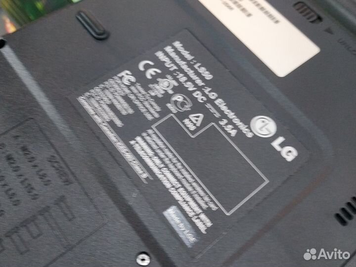 Старый ноутбук LG ls50