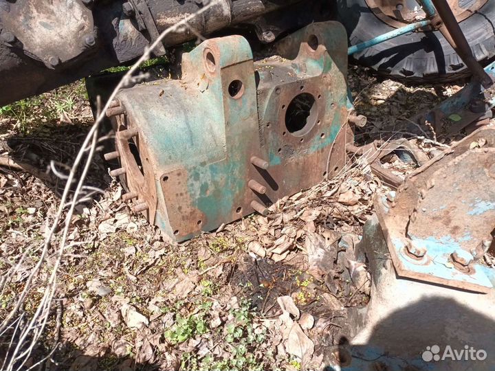 Корпус коробки т-40