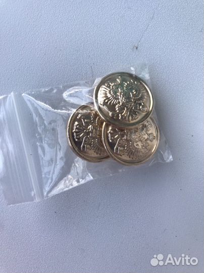 Форменный однобортный пиджак с отложным воротом