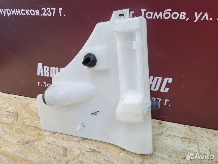 Бачок омывателя Volkswagen Touareg