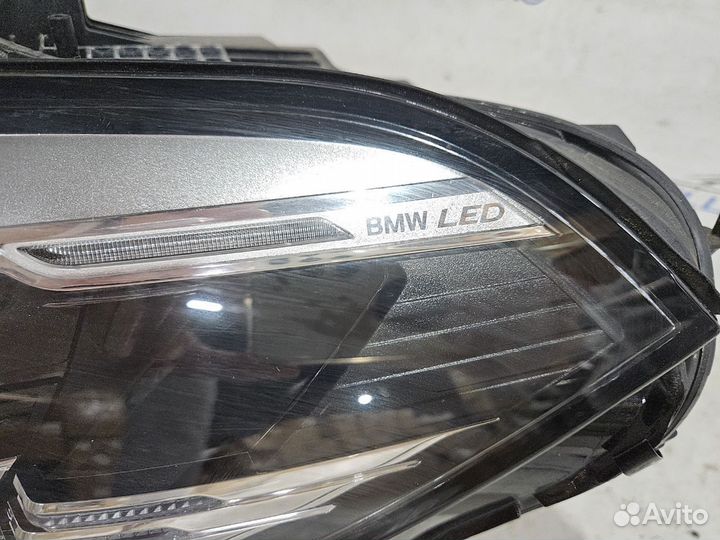 BMW G05 X5 G06 X6 фара левая LED