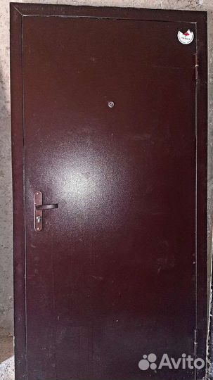 Входная дверь