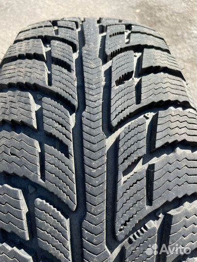 Bfgoodrich Winter T/A KSI 215/60 R16