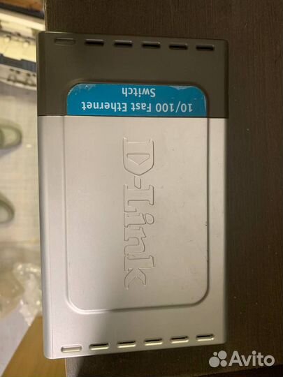 Коммутатор D-Link DES-1008D