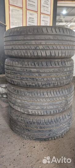 Viatti Strada Asimmetrico 215/50 R17