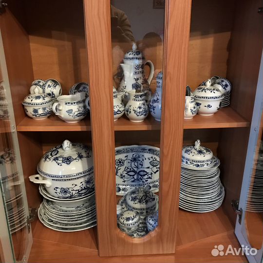 Столовый сервиз гжель