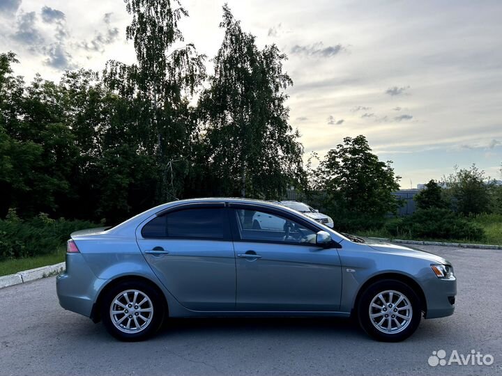 Mitsubishi Lancer 1.5 МТ, 2010, 251 541 км